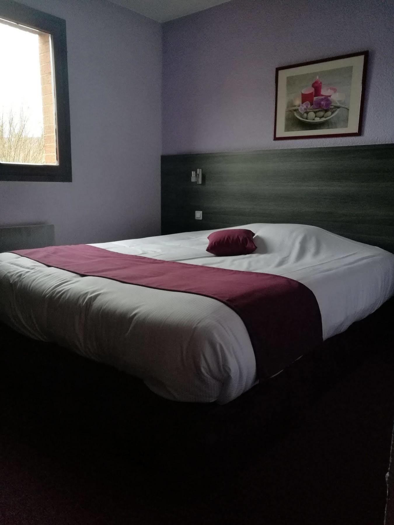 Lys Hotel Halluin Eksteriør bilde
